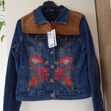 DESIGUAL NOVA JEANS JAKNA Z ETIKETO MPC 150€ 40