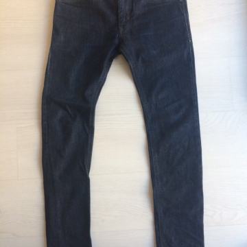 Diesel Thanaz 83ca wash 31/32 kot nove alternirane v skinny