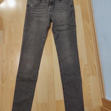 Dolge moške jeans hlače, sive barve, velikost 29