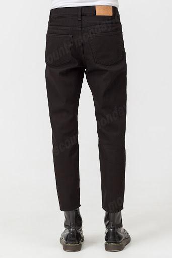 Hlače CHEAP MONDAY - črne - nove - W 30 - L 32