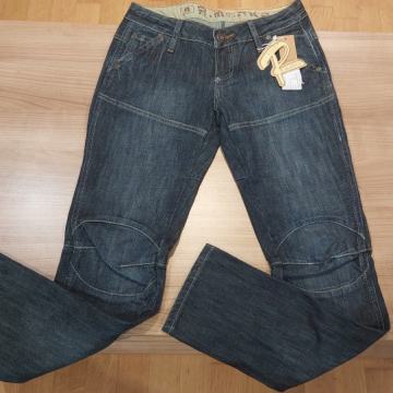 Nove jeans hlače 27-31