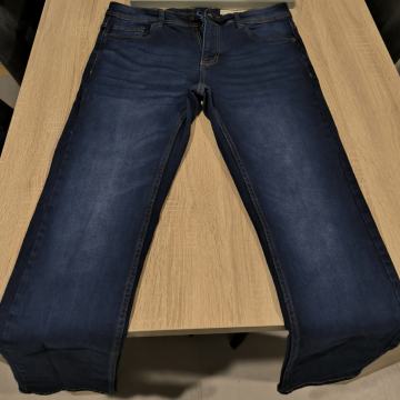 NOVE! Kavbojke Livery št. 48(32/32)