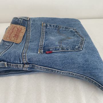 Levi’s 501 - W 32 - L 30 - zarobljene