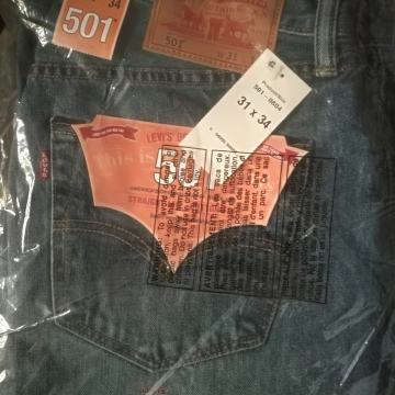 Levis 501, številka 31/34 nove