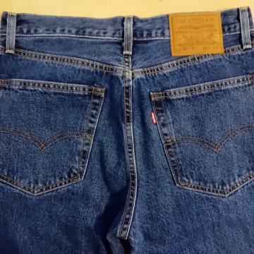 Levis kavbojke št. 30/34