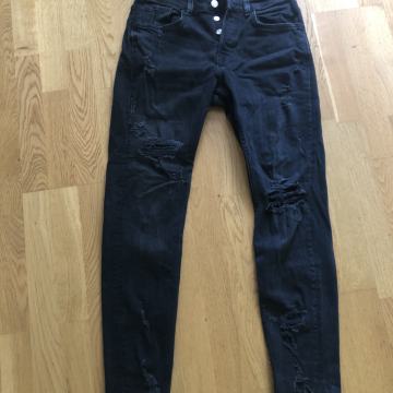 Moške kavbojke ZARA (št.40)