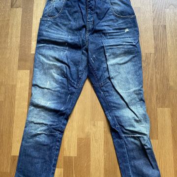 Moški jeans, modra barva, baggy stil, Zara, velikost 31