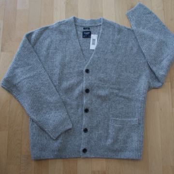 NOVA jopa ABERCROMBIE&FITCH XXL (za DARILO)
