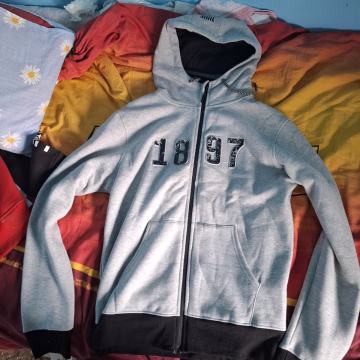 nova jopa s kapuco Juventus,št. L