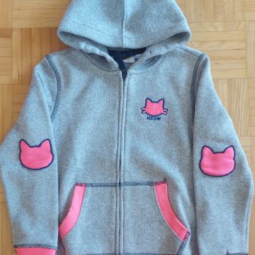 Dekliška jopica s kapuco topla št. 122/128