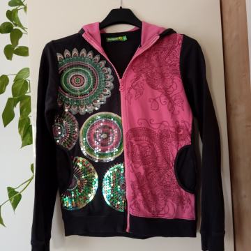 DESIGUAL ČRNO  ROZA JOPICA 13/14 LET