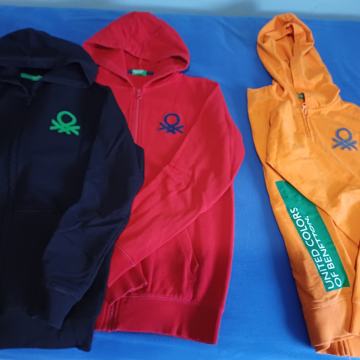 Jopica s kapuco Benetton 2XL (11-12 let) 160 cm