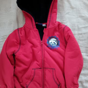 Prodam jopico 110-116