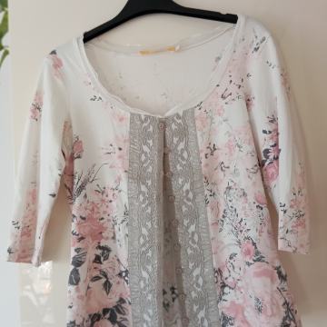 BIBA BELO ROZA CVETLIČNA POLETNA JOPICA 36/38