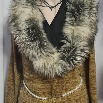 daljša jopa s pasom, st. M/L