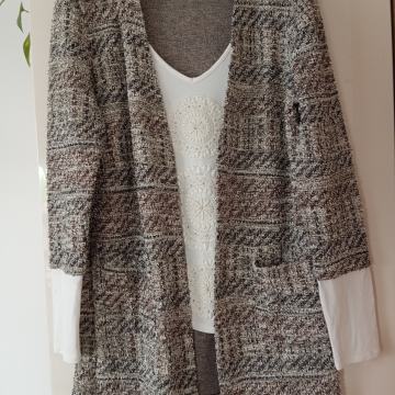 DESIGUAL RJAVA JOPICA 2 V 1 Z ZLATIMI NITKAM M