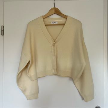 EDITED nova jopica, S/M