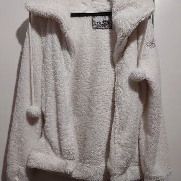 Jaknica jopica muckasta s kapuco st.S