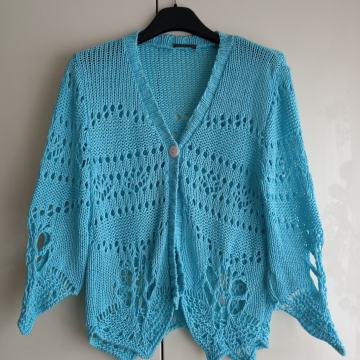 MODRA ROČNO PLETENA JOPICA M