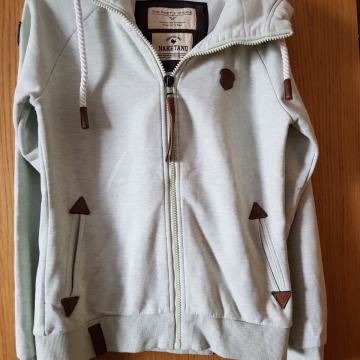 NAKETANO MINT ZELENA JOPICA S KAPUCO M/L