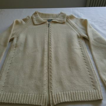 Odlična nežna jopica ŠPENKO Pletenine, ZELO UGODNO zaradi selitve