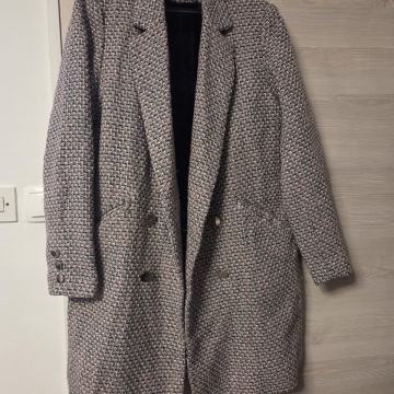 Plašč 42 št.(20€)