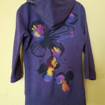 ROXY VIJOLČNA JOPICA Z METULJEM S/M