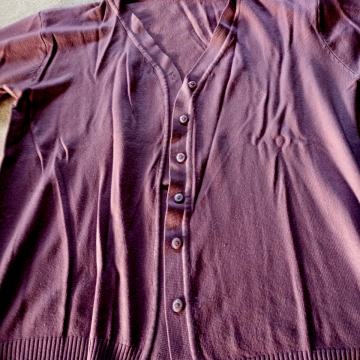 Zelo kvalitetna, kot nova, ženska jopica velikost 42