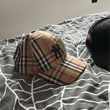 Burberry kapa