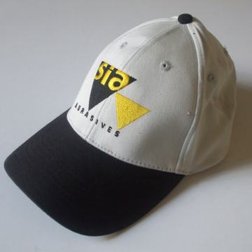 Kapa s šiltom, ščitom