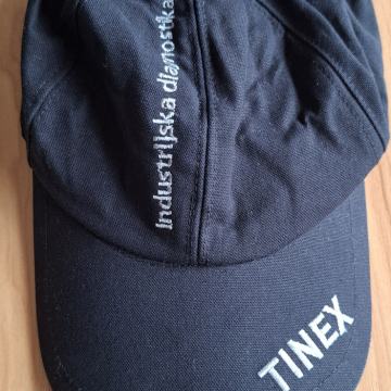 Kapa s šiltom Tinex