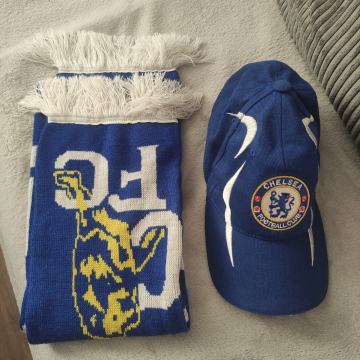 prodam chelsea kapo in šal