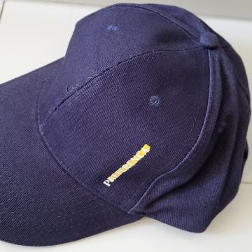 Šilt kapa – kvalitetna, nova