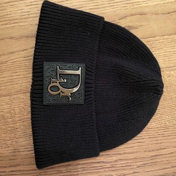 DIOR moška kapa/ baretka stil.