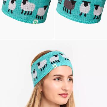 NOV unisex pleteni trak znamke Dedoles - modre barve z motivom ovčke