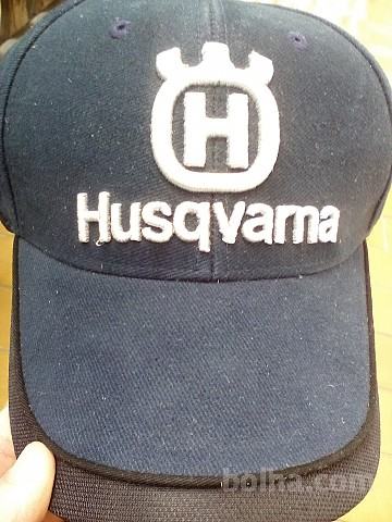 Šilt kapa -Husqvarna