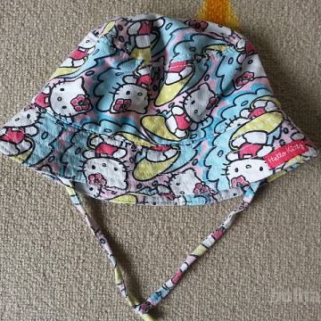 KLOBUČEK H&M HELLO KITTY 1-3 LETA