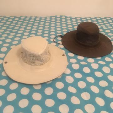 Klobuk plus 1 gratis