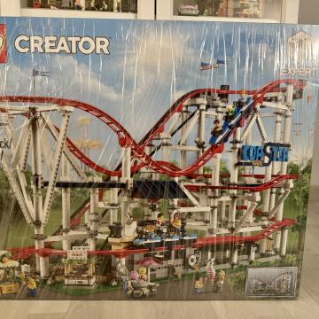 10261 LEGO Roller Coaster