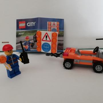 LEGO City, 30357, Cestni delavec