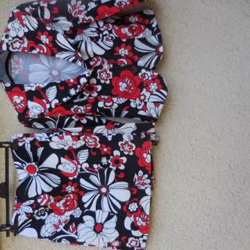 NOV ČRNO BEL CVETLIČNI KOSTIM JAKNA/KRILO 36738