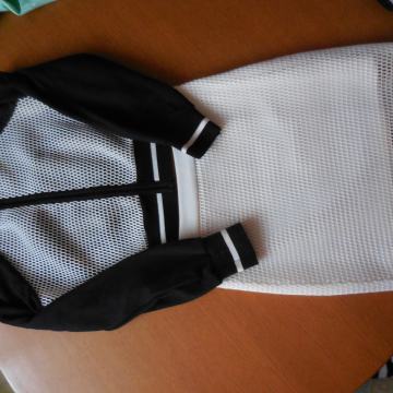 NOV ČRNO BEL MREŽAST KOMPLET KRILO IN JAKNA