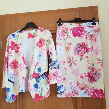 NOV RUMENO CVETLIČNI KOSTIM KRILO/BLAZER 36/38