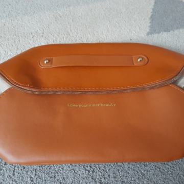 Toaletna torbica - nova