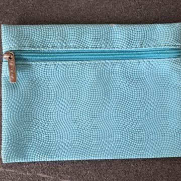 SAMO 1 EUR !!! - Vedeta - Toaletna torbica/Kozmetična torbica