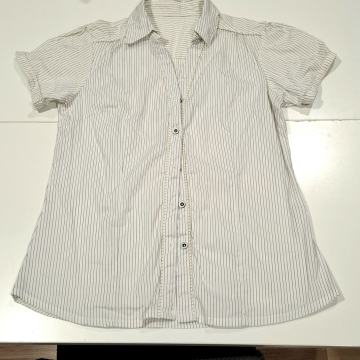 Bluza s kratkimi rokavi