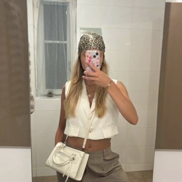 Modni kratek top blejzer NOVO