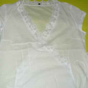 Prodam ŽENSKO BLUZO