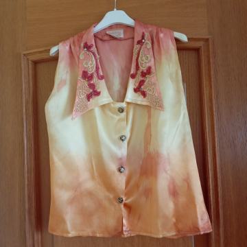 RUMENO ORANŽNA SVILENA VINTAGE BLUZA 40/42