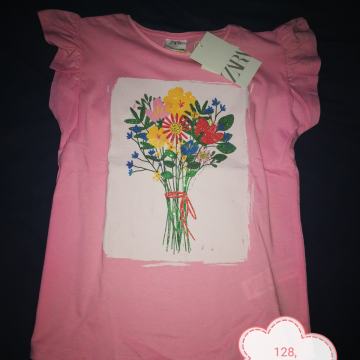 Dekliške majice s kratkimi rokavi 122, 128 in 140 - NOVE